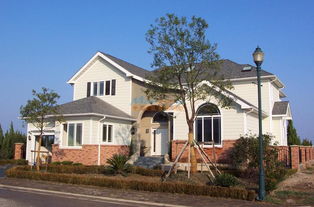 东莞纯木构木屋与厦门优惠防腐木屋 结合耐用金属配件家具的完美选择